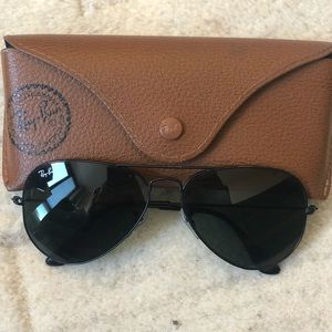 Ray ban black aviators